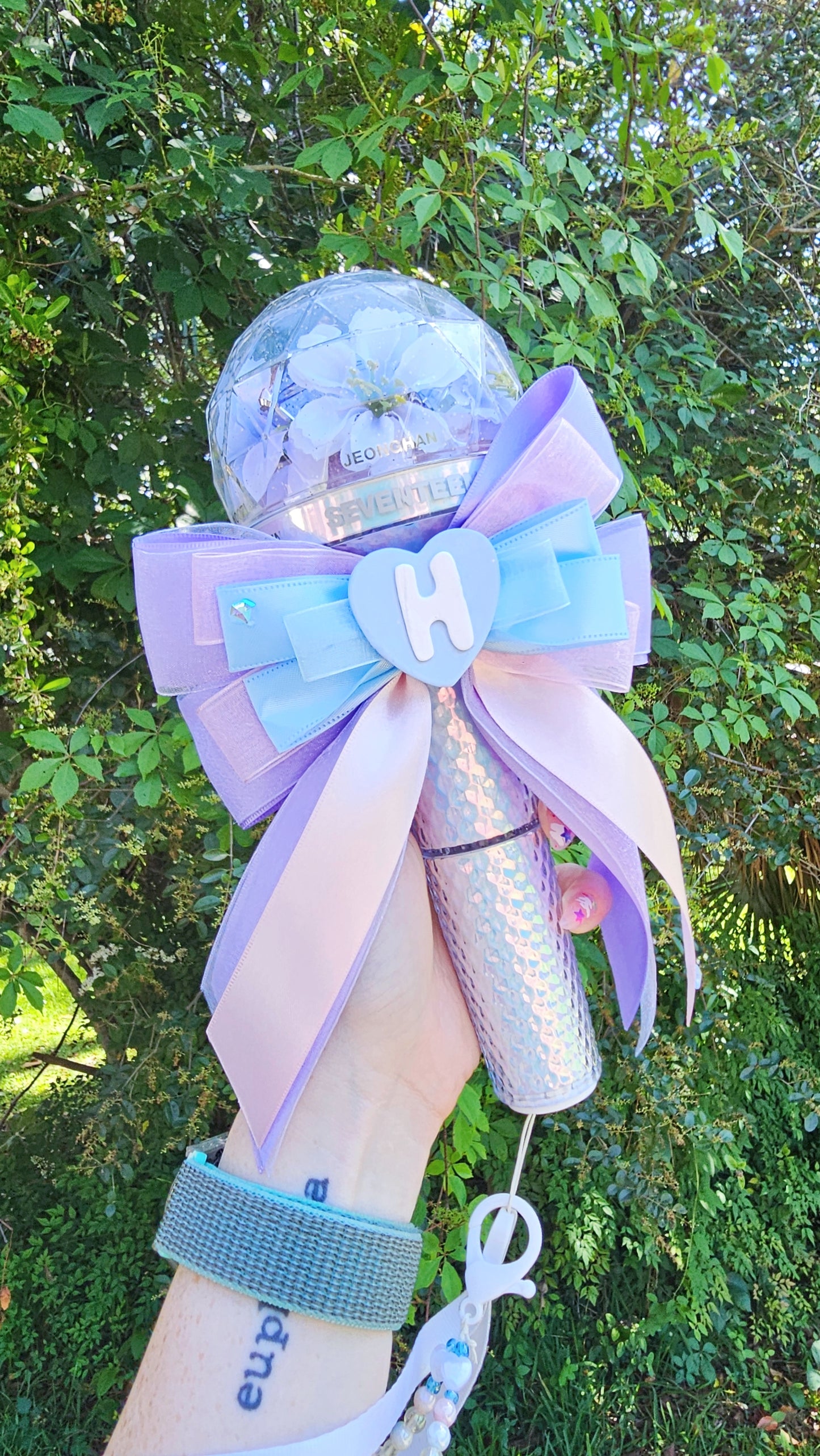 SVT Inspired Lightstick Bows