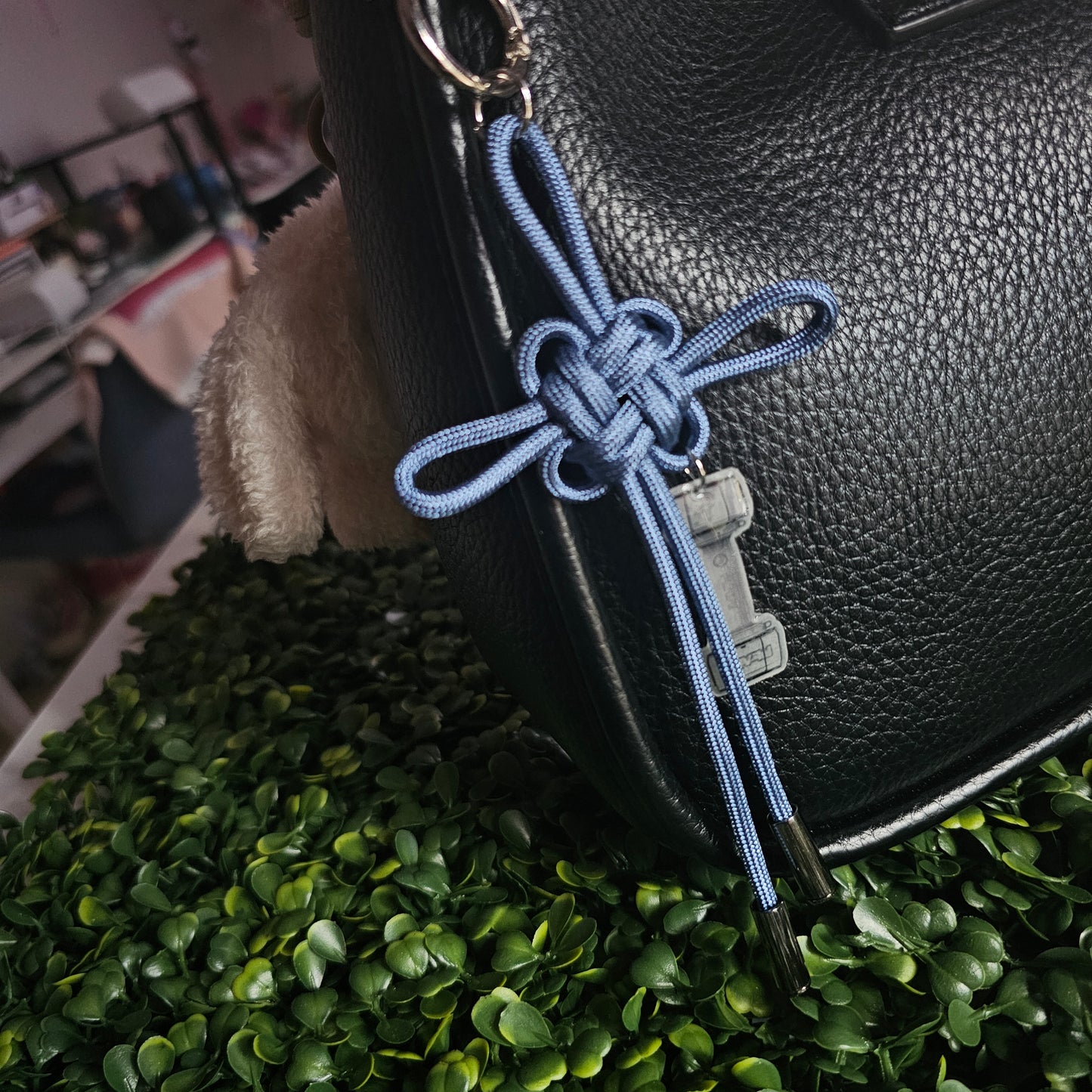Plave Lucky Knot Keychain
