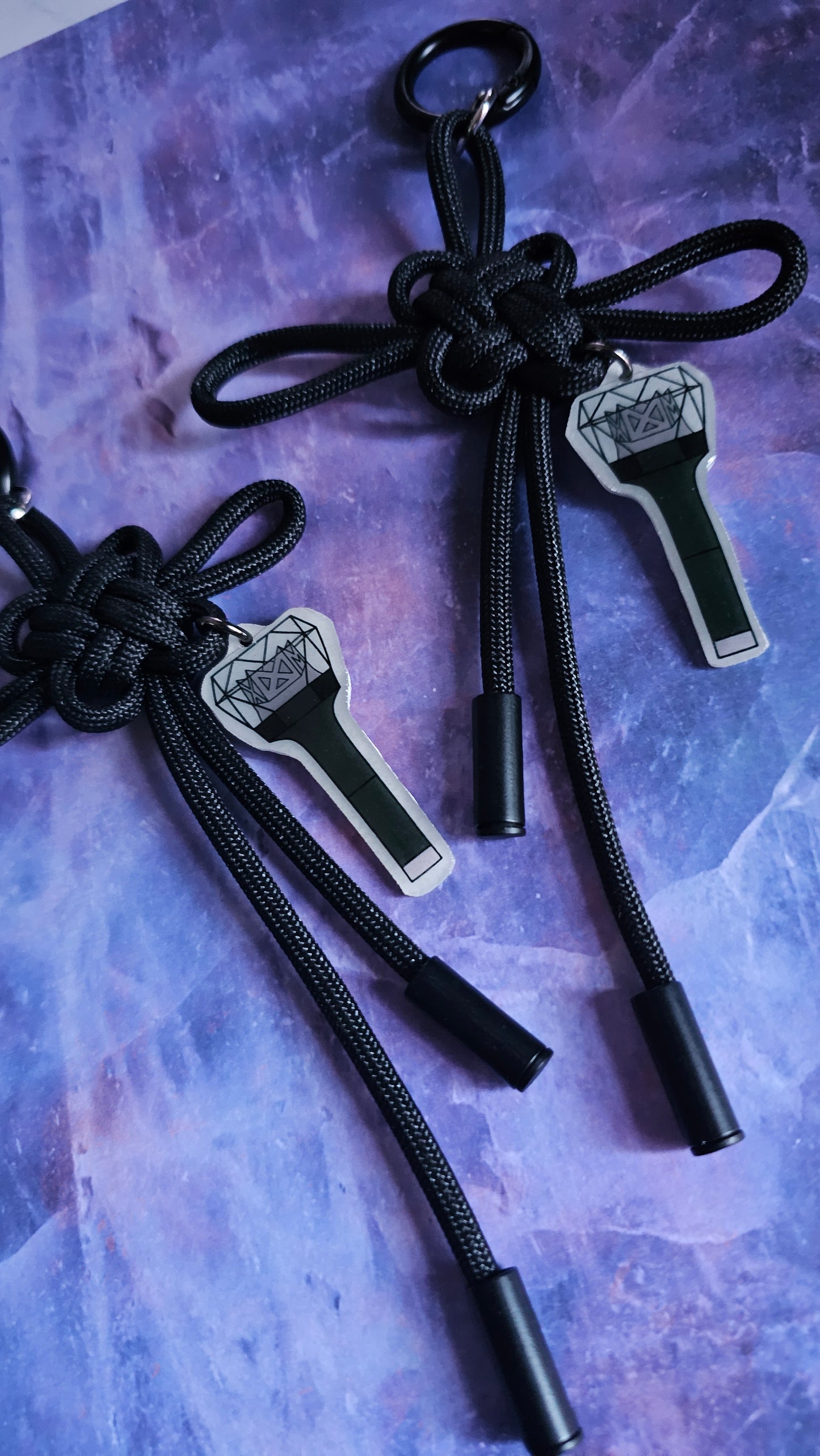 Monsta X Lucky Knot Keychain